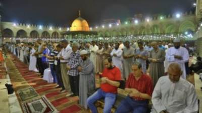 وزير الأوقاف: لن نحدد وقتا معينا لصلاة التراويح والأمر متروك للإمام والمصلين