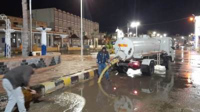 هطول الأمطار بمدن وقرى كفر الشيخ وانتشار المعدات لرفعها