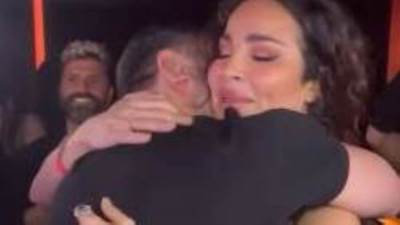 خطيب نادين نجيم يفاجئها بطلب الزواج خلال حفل عيد ميلادها