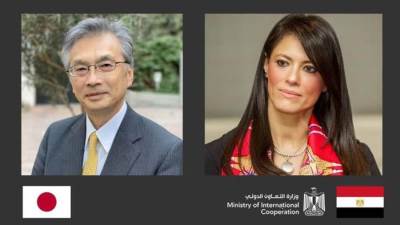 المشاط والسفير الياباني يوقعان الخطابات المتبادلة لتمويل مشروع تنمية سياسات برنامج التأمين الصحي
