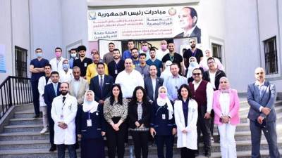 رئيس هيئة الرعاية الصحية يستطلع آراء المرضى حول الخدمة الطبية المقدمة