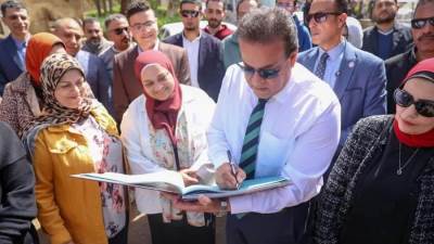 وزير الصحة: دمج خدمات الصحة النفسية ضمن برامج الرعاية الأولية