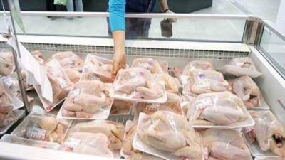 بعد اكتشاف إصابة بجنون البقر.. الزراعة: قد نعلق استيراد اللحوم من البرازيل