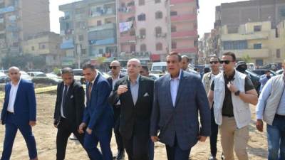 وزير التنمية ومحافظ بنى سويف يتابعان الموقف التنفيذي لإنشاء سوق الدهشورى