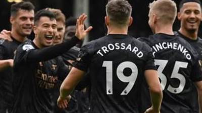 آرسنال يعزز صدارته في الدوري الإنجليزي بعد فوزه على فولهام بثلاثية نظيفة