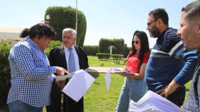 فريق مسلسل "فندق خمس هموم" يواصل العمل لعرضة في رمضان المقبل