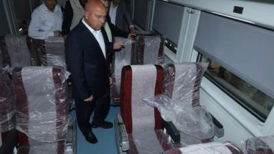 النقل: إعادة تشغيل أول قطار إسبانى تم اعادة تطويره قبل عيد الفطر