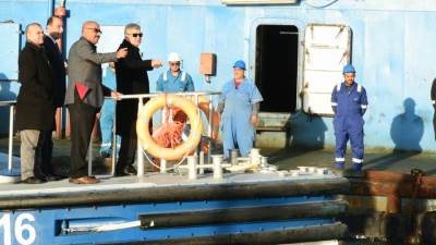 الفريق أسامة ربيع يتابع مستجدات مشروع تطوير القطاع الجنوبي للقناة