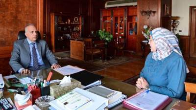 الدكتور سويلم يتابع منظومة الشكاوى وخدمة المواطنين بوزارة الموارد المائية والرى