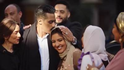 محمد سامي يحسم الجدل: نهاية مسلسل جعفر العمدة لم تتغير.. هالة صدقي بتهزر