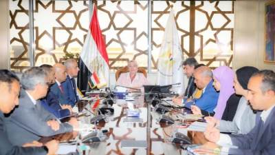 البيئة: حريصون على خلق آليات توفير المناخ الداعم لتنفيذ منظومة المخلفات والاستثمار فيها