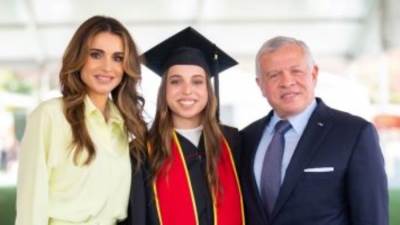 العاهل الأردنى وقرينته يحتفلان بتخرج الأميرة سلمى من الجامعة بدرجة البكالوريوس
