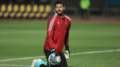 الأهلى يضع برنامجا علاجيا مكثفا لتجهيز الشناوى لنهائى أفريقيا أمام الوداد