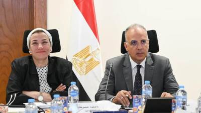 برئاسة وزيرا الري والبيئة.. عقد إجتماع اللجنة العليا لتراخيص الشواطئ
