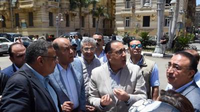 مدبولي يوجه بسرعة الانتهاء من الأعمال المتبقية بالمتحف والمنطقة المحيطة استعداداً لافتتاحه