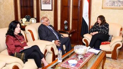 وزيرة الهجرة تستقبل مدير المكتب الإقليمي لبرنامج الغذاء العالمي لبحث تعزيز التعاون