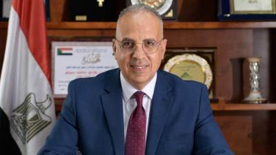 سويلم يتابع أعمال تطهير المصارف العامة ومشروعات الصرف المغطى