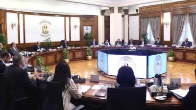 رئيس الوزراء يبحث فرص تعظيم الاستفادة من الثروة التعدينية بمصر في توطين الصناعات التكنولوجية