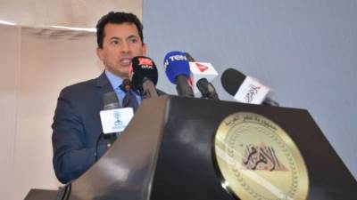 وزير الرياضة يضع حجر أساس نادي الأهرام”SOLE"بالتجمع الخامس