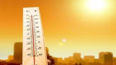 الأرصاد: أجواء حارة رطبة بكافة الأنحاء وارتفاع الأمواج على البحر الأحمر