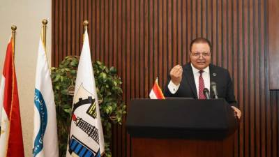 الرقابة الصحية وهيئة التأمين الصحي في ندوة موسعة مع اتحاد نقابات عمال مصر