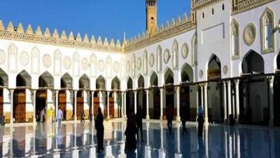 وكيل الأزهر: خدمة كتاب الله شرف عظيم وترجمة لثقة الناس وجهود الإمام الأكبر