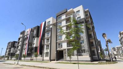 وزير الإسكان يتفقد الوحدات السكنية بمشروع "جنة" بمدينة الشيخ زايد