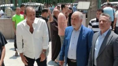 تشييع جثمان منحة زيتون لمثواه الأخير بمقابر الأسرة.. ولم يحدد موعد العزاء