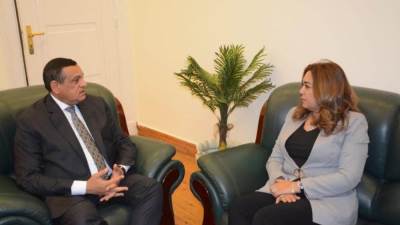 وزير التنمية يتابع مع محافظ دمياط اجراءات تشغيل مجمعات الخدمات الحكومية بقرى "حياة كريمة"