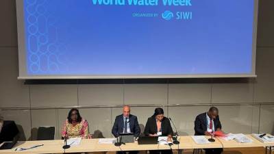 الدكتور سويلم يشهد إطلاق مجلة "صوت أفريقيا للمياه" (AVOW)