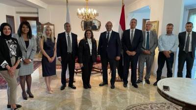 وزيرة الهجرة تعقد مباحثات مع وزير العمل القبرصي لتعزيز التعاون في مجال تنقل العمالة