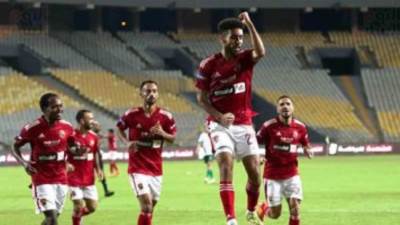 "كاف" يقرر تأجيل انطلاقة الأهلي في دوري أبطال أفريقيا