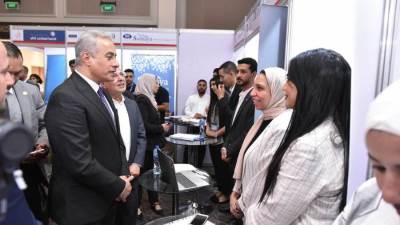 وزير العمل يفتتح ملتقى توظيف يوفر 10 آلاف فرصة فى 80 شركة لشباب القاهرة