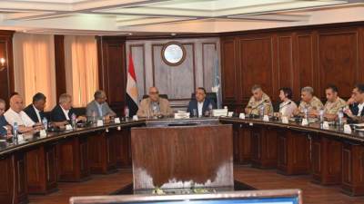 الجزار: جارٍ تنفيذ 19 مشروعاً لمياه الشرب والصرف الصحى بمحافظة الإسكندرية