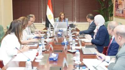 وزيرة التخطيط تتابع الموقف التنفيذي لمستهدفات خطة التنمية الاقتصادية
