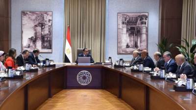 رئيس الوزراء يستعرض رؤى ومقترحات غرفة الصناعات المعدنية بشأن تعميق الصناعة