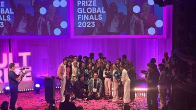 وزير التعليم العالي يُهنئ فريق جامعة الإسكندرية EFFCT بفوزه بالجائزة الثانية