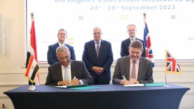 توقيع اتفاقية تعاون بين هيئة تمويل العلوم والتكنولوجيا والمجلس الثقافى البريطاني