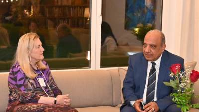 وزير قطاع الأعمال يبحث مع وزيرة الشؤون الاقتصادية السويسرية الفرص الاستثمارية وتعزيز التعاون