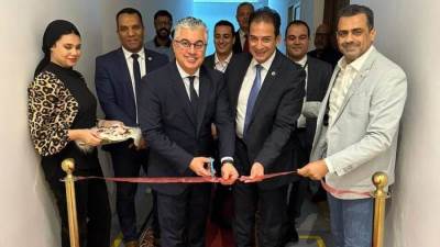 صنع في مصر.. اقتصادية قناة السويس تشهد افتتاح أول مصنع لإكسسوارات المحمول