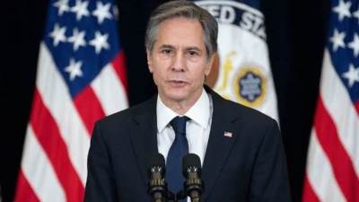 وزير الخارجية الأمريكي يصل القاهرة للتشاور حول التصعيد بالأراضى المحتلة