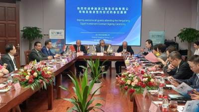 رئيس اقتصادية قناة السويس يزور شنغهاي لطرق أبواب استثمارات صينية جديدة