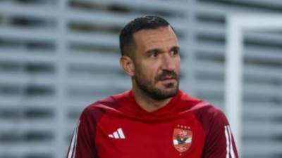 شوبير: تأخر انضمام معلول للأهلى فى تنزانيا.. وغموض مشاركته أمام سيمبا