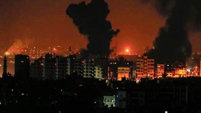 استشهاد 379 فلسطينيا اليوم في قطاع غزة خلال غارات الجيش الإسرائيلي