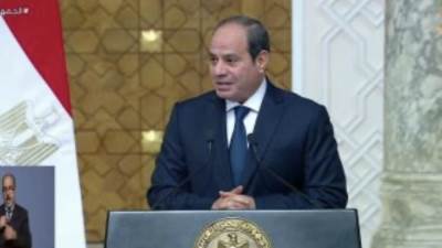 الرئيس السيسي: فلسطين قضية القضايا ونسعى لعدم دخول أطراف أخرى فى النزاع