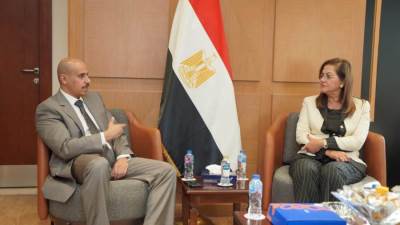 وزيرة التخطيط تلتقي المدير العام للمعهد العربي للتخطيط بالكويت لبحث تعزيز التعاون