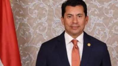 وزير الرياضة يهنئ منتخب الهوكي الأرضي بالتأهل للنهائي الإفريقي