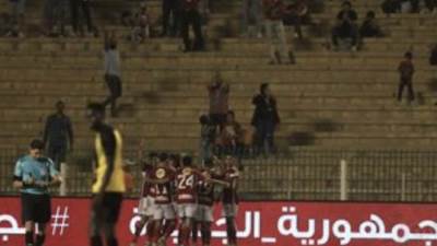 الأهلي يتقدم على المقاولون العرب بلدغة "طاهر" فى الشوط الأول