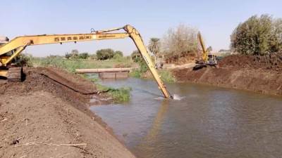 سويلم: تطهير 22ألف كيلومتر من المصارف الزراعية سنوياً