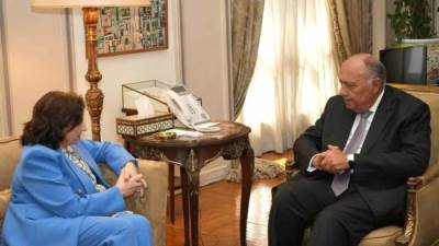 وزير الخارجية يؤكد أن الانتهاكات التي تتعرض لها المرأة الفلسطينية في غزة ترقى لجرائم الحرب